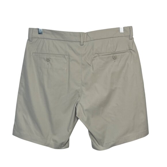 St Johns Bay Classic Shorts Mens Size 34 Beige Casual Summer Golf - Picture 2 of 7